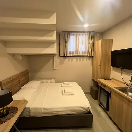 Taksim Fiore Apartment *